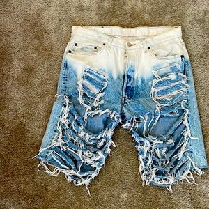Levi’s ripped shorts